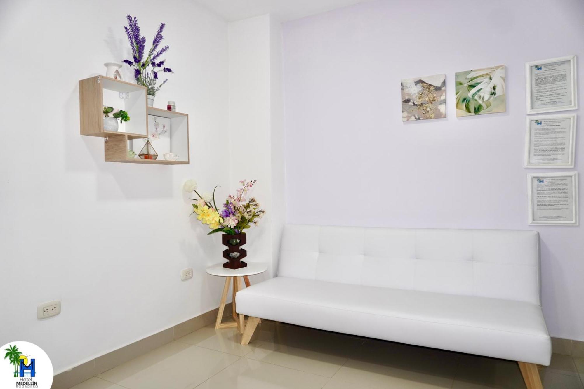 Hotel Medellin Rodadero Gaira Buitenkant foto