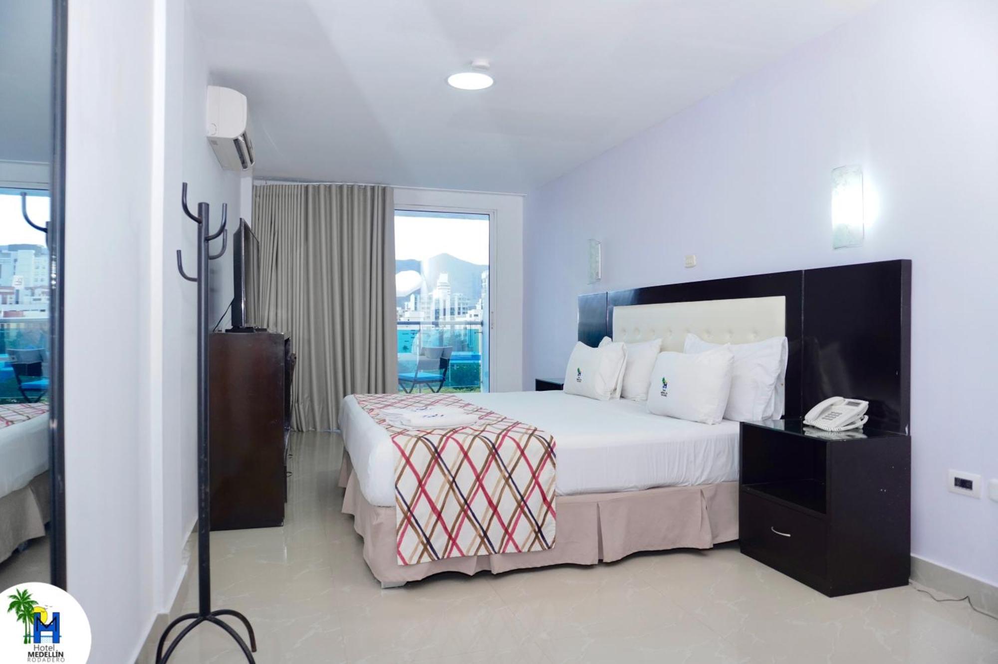 Hotel Medellin Rodadero Gaira Buitenkant foto