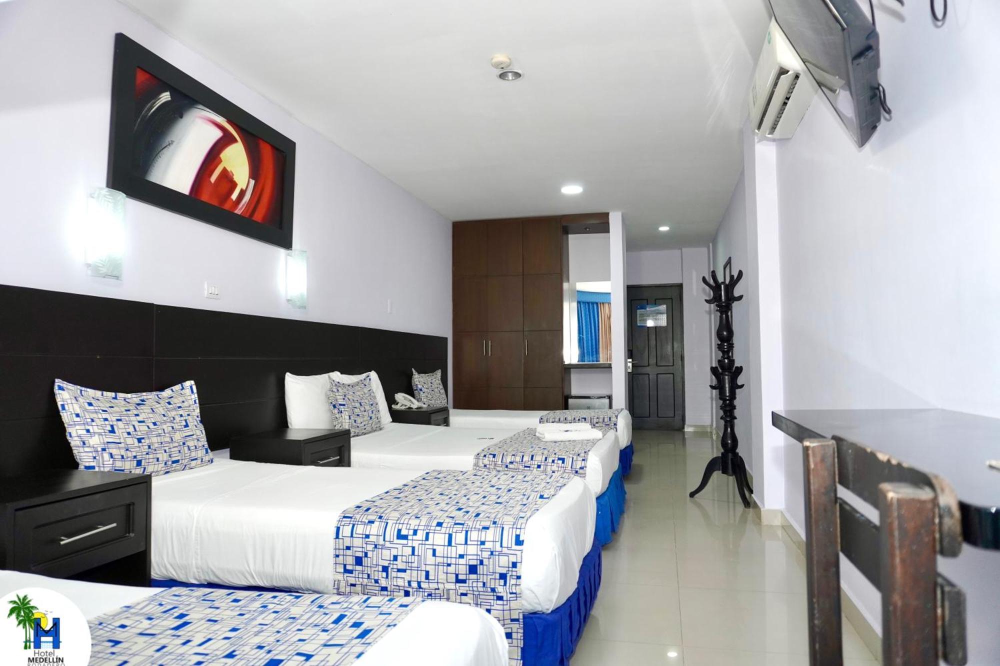 Hotel Medellin Rodadero Gaira Buitenkant foto